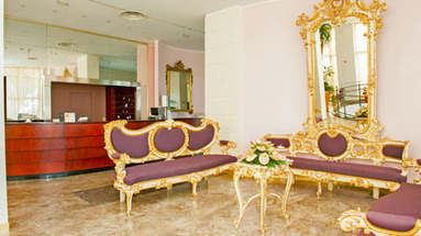 Reginna Palace (Maiori)
