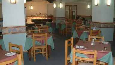 Relax Inn