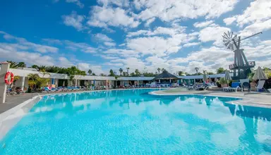 Relaxia Lanzasur Club