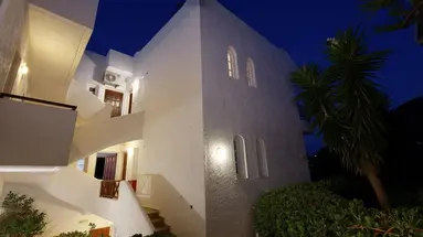 Remi Apartments