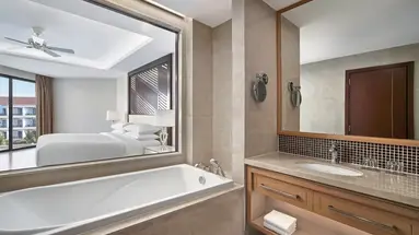 Renaissance DanangHoi An Resort & Spa