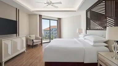 Renaissance DanangHoi An Resort & Spa