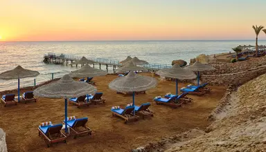 Renaissance Golden View Beach