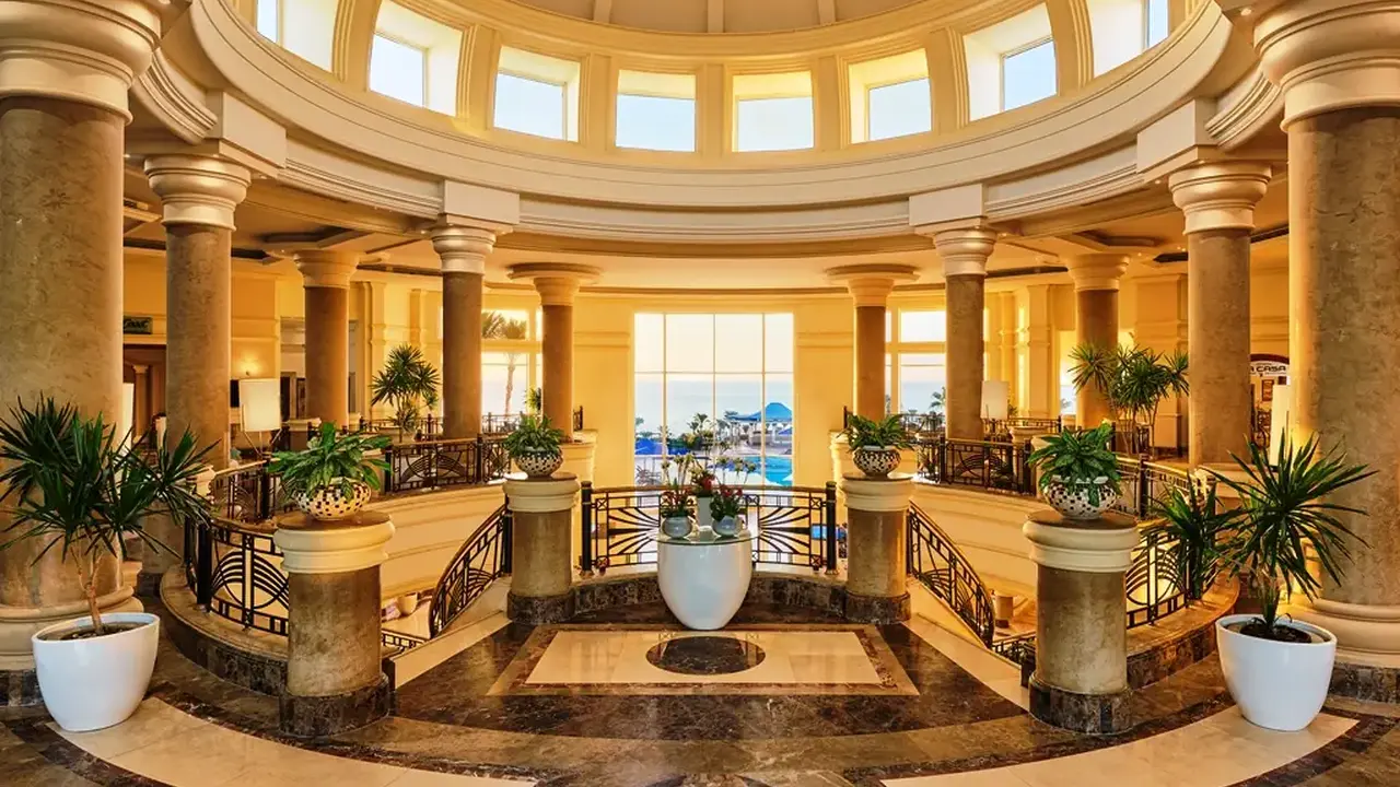 Renaissance Golden View Beach