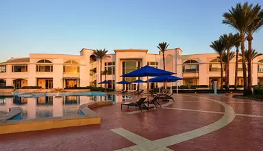 Renaissance Golden View Beach
