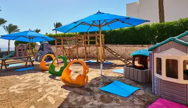 Renaissance Golden View Beach