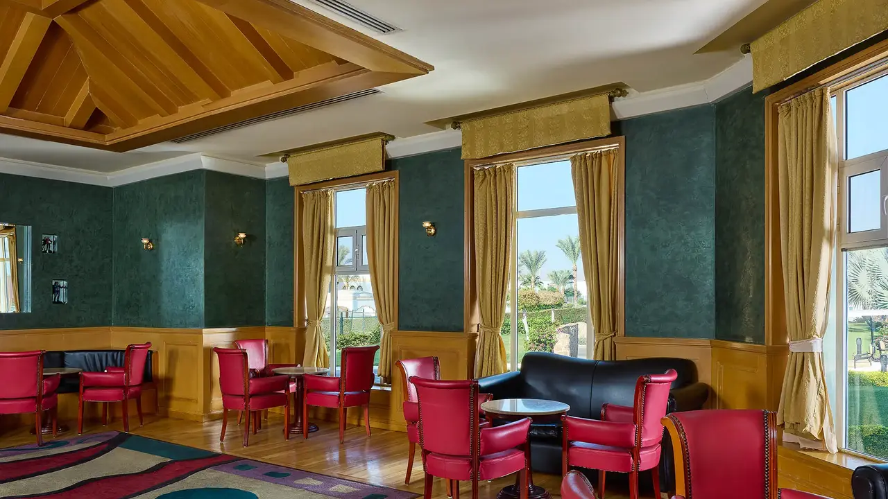 Renaissance Golden View Beach