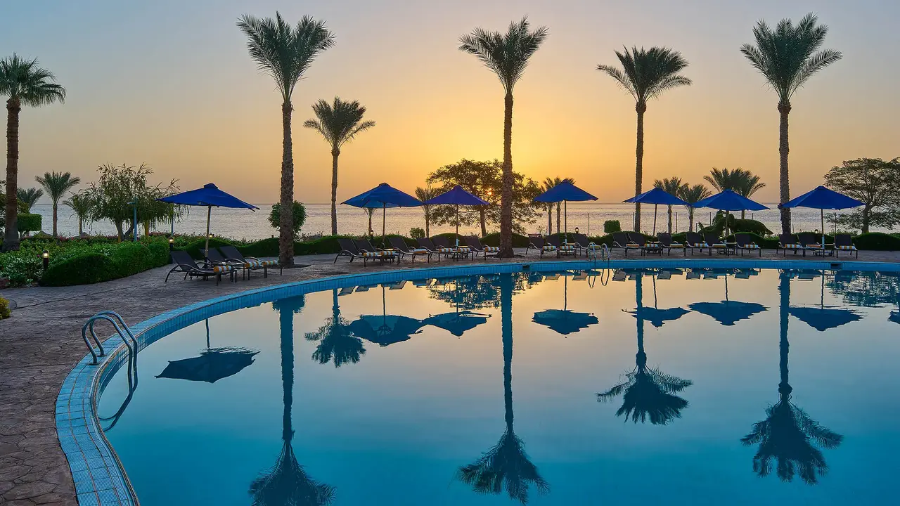 Renaissance Golden View Beach