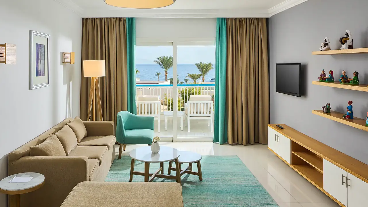Renaissance Golden View Beach