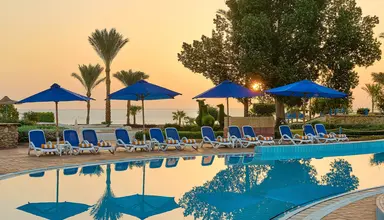 Renaissance Golden View Beach