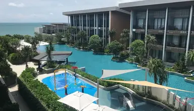 Renaissance Pattaya Resort & Spa