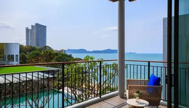 Renaissance Pattaya Resort & Spa