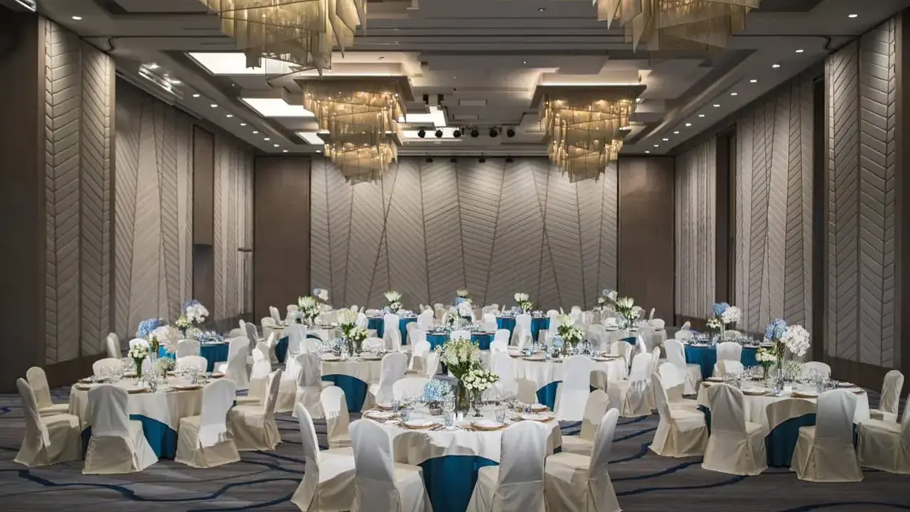 Renaissance Pattaya Resort & Spa