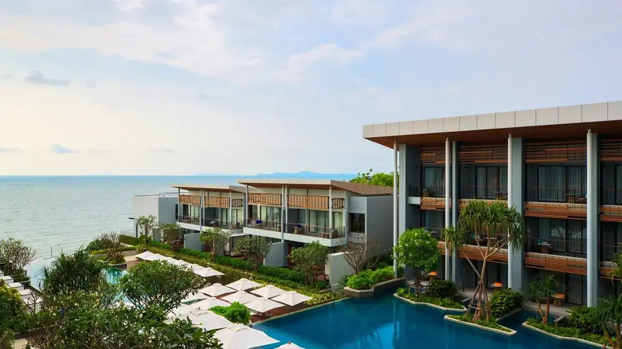 Renaissance Pattaya Resort & Spa