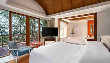 Renaissance Phuket Resort & Spa