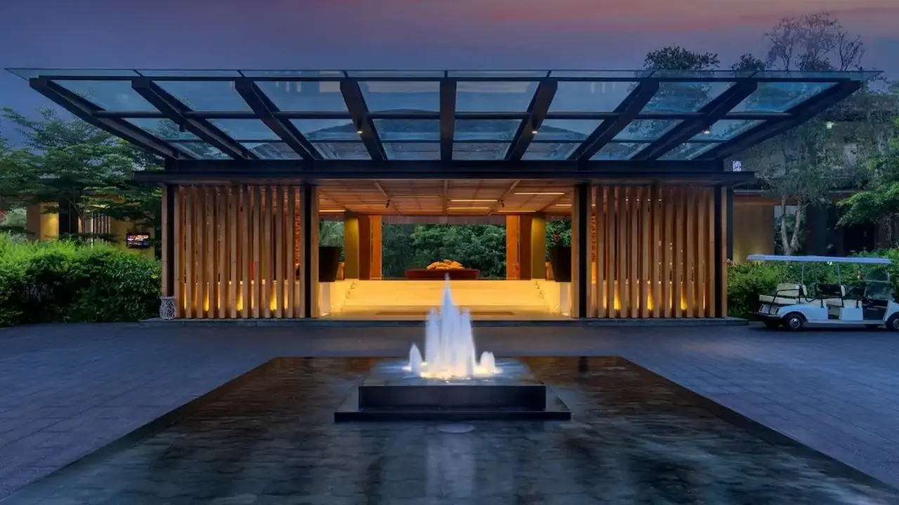 Renaissance Phuket Resort & Spa