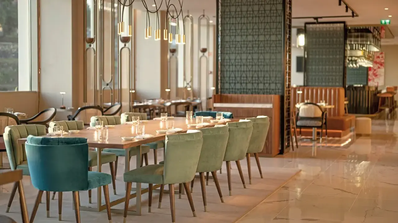 Renaissance Porto Lapa Hotel