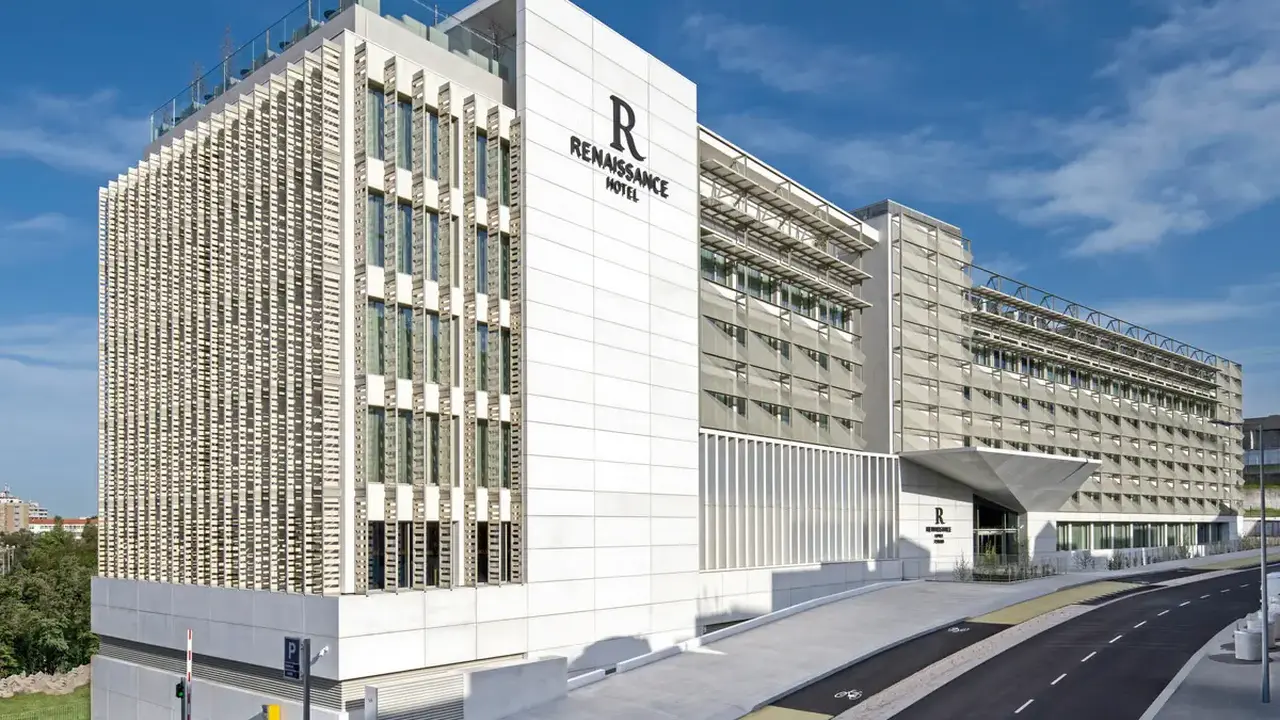 Renaissance Porto Lapa Hotel