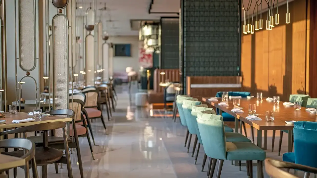Renaissance Porto Lapa Hotel