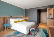 Renaissance Porto Lapa Hotel