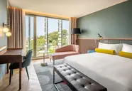 Renaissance Porto Lapa Hotel