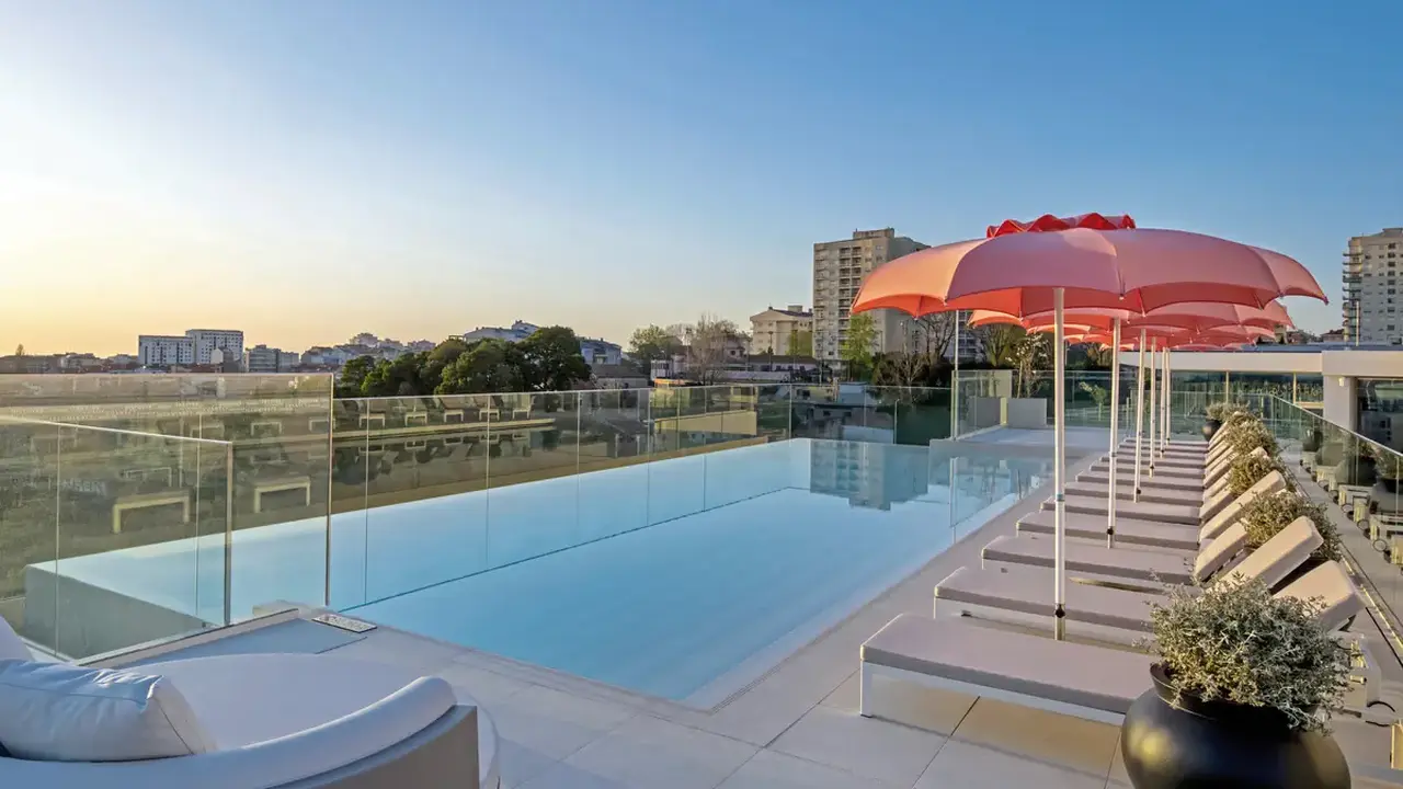 Renaissance Porto Lapa Hotel