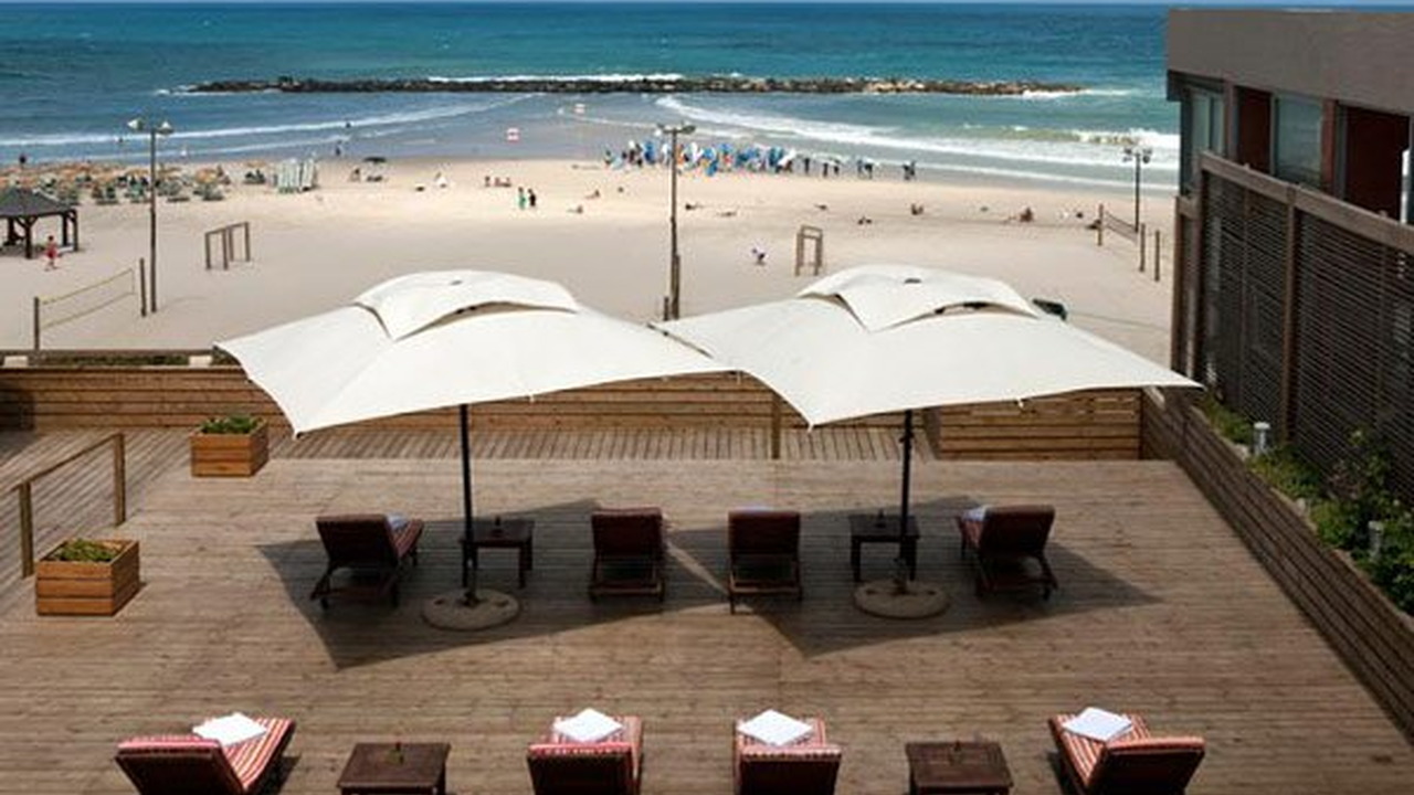 Renaissance Tel Aviv