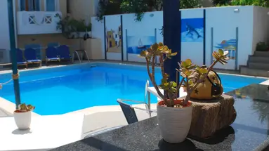 Renia Apartments
