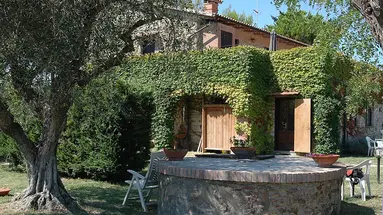 Residence Borgo Valmarina