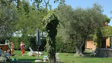 Residence Borgo Valmarina