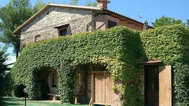 Residence Borgo Valmarina