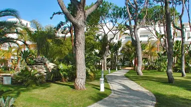Ria Park Garden