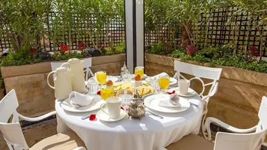 Riad Hasna Espi