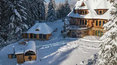 Rich Witch Villa & SPA