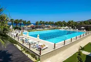 Risus Beach Resort