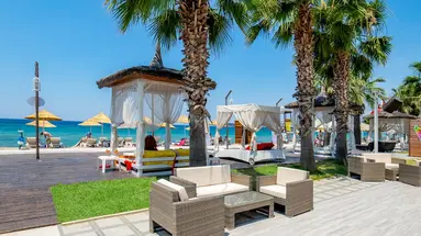 Risus Beach Resort