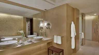 Ritz Carlton Dubai Jumeirach Beach