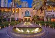 Ritz Carlton Dubai Jumeirach Beach