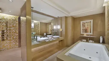 Ritz Carlton Dubai Jumeirach Beach