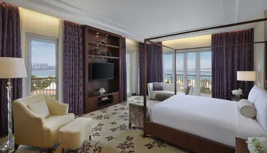 Ritz Carlton Dubai Jumeirach Beach