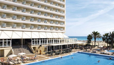 Riu Oliva Village