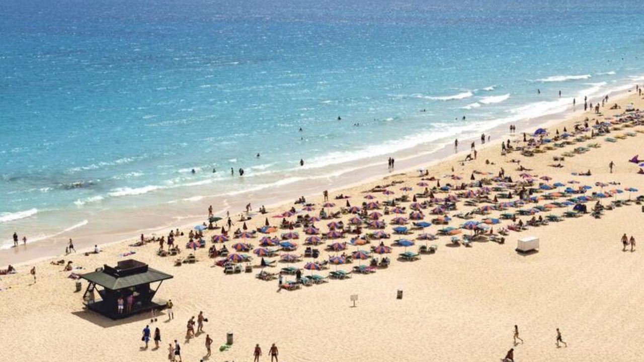 Riu Oliva Village
