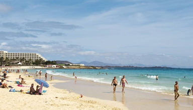 Riu Oliva Village