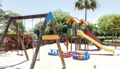 Riu Oliva Village