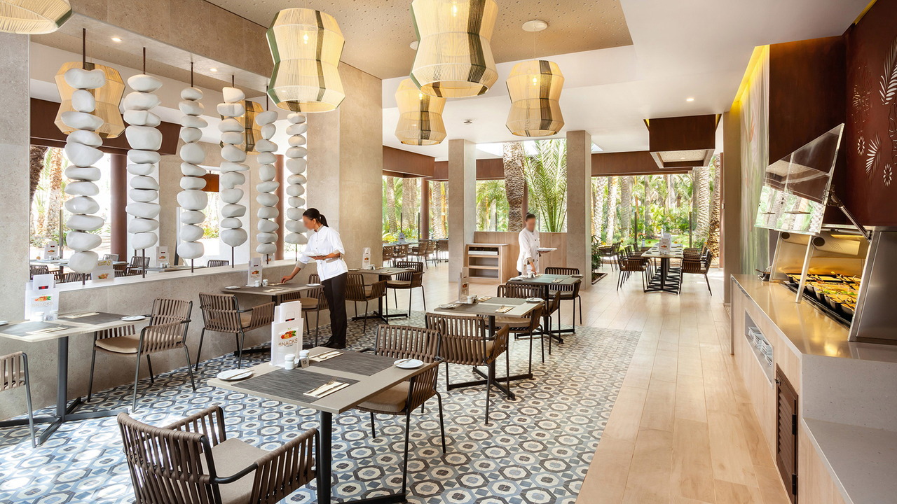 RIU Palace Oasis