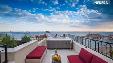 Riva by Aycon