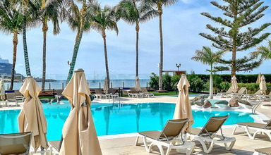 Riviera Beach & Spa