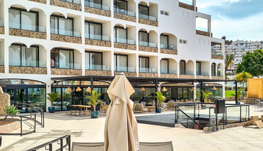 Riviera Beach & Spa