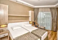 Riviera Hotel & Spa