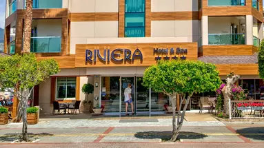 Riviera Hotel & Spa